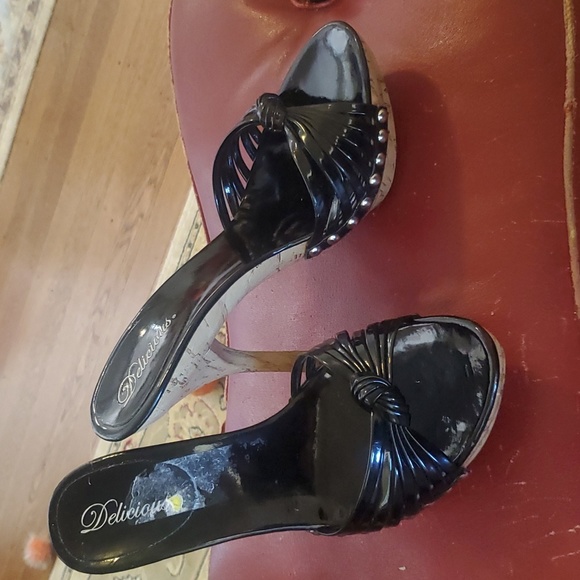 Delicious Shoes - Delicious Heels Size 8